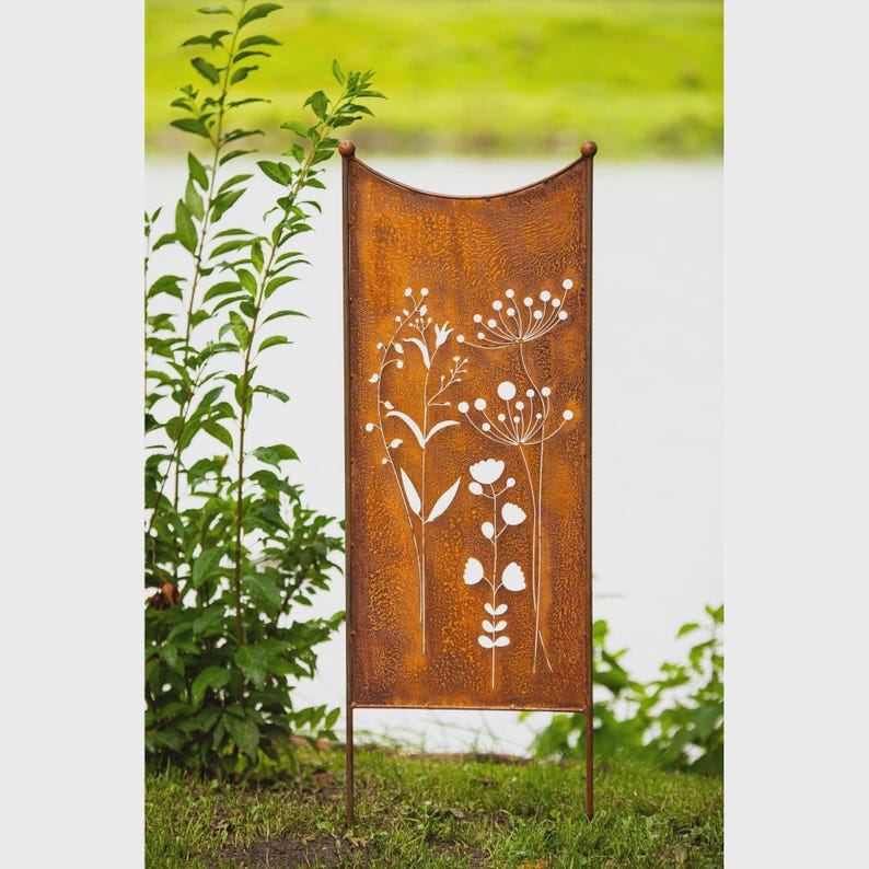 Stèle de jardin en métal rouillé à motif floral, 115 x 38 cm, décoration extérieure